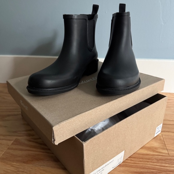 Chelsea Rain Boots - Picture 2 of 2